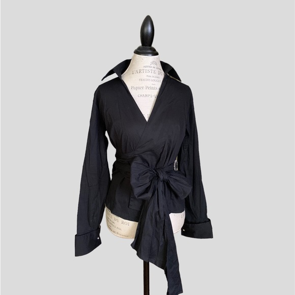 Zara Wrap Around Top - Picture 1 of 5